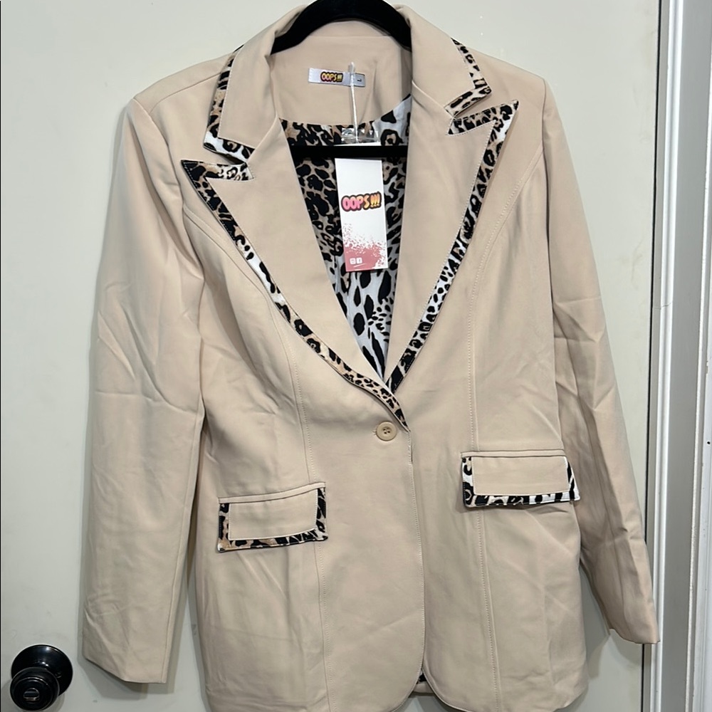Beige Women's Blazer with Leopard Trim